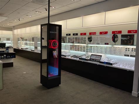 lenscrafters tigard